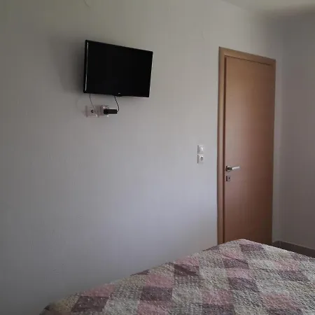 Alexandra's Houses